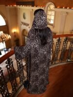 ⁦عباية تايجر | إطلالة جريئة بلمسة فاخرة⁩ - الصورة ⁦7⁩