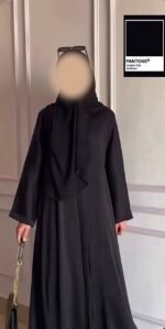 ⁦عباية كريب بيزك | عباية كريب سعودي فاخرة | صناعة سعودية كاملة | مستوردة من السعودية⁩ - الصورة ⁦10⁩